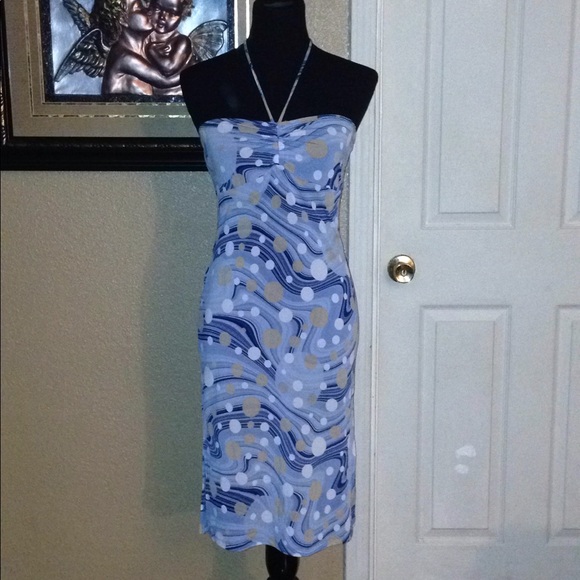 Halter top dress - Picture 1 of 5